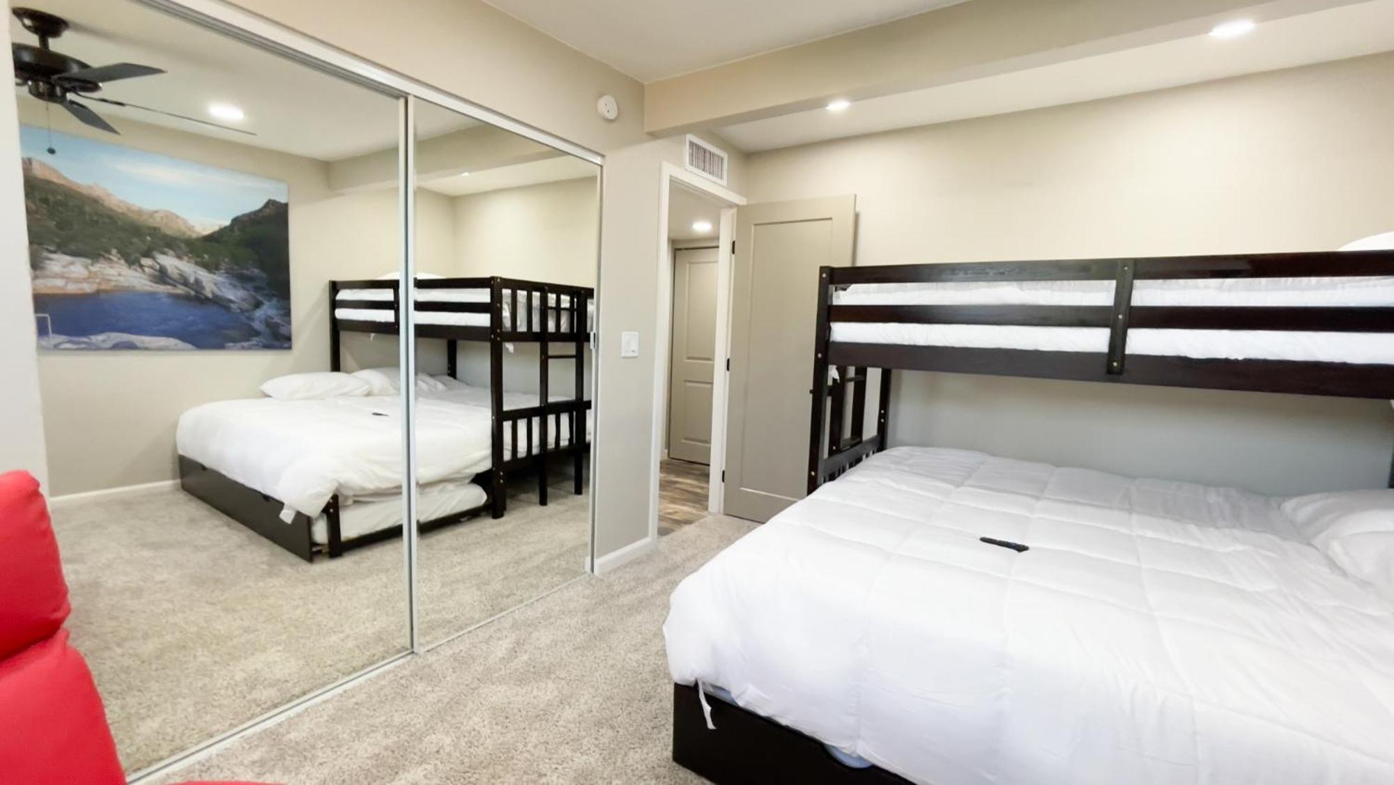 Private Home - Heated Pool, Billiards, Darts, Foosball, Fireplace, 5 Smart Tvs, Bbq, Cotton Bedding - The Saguaro Sanctuary, Pool Heat Optional Tucson Esterno foto